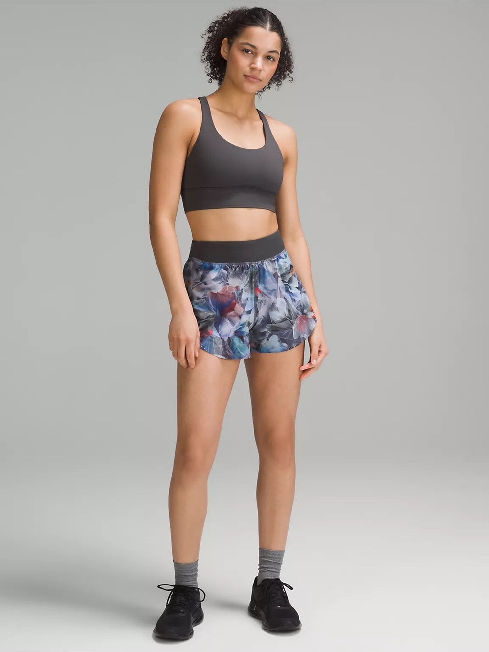 Lululemon Fast and‎ Free Reflective High-Rise Classic-Fit Short 3" Size 6